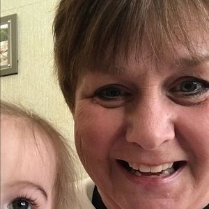 Meet your Posher, Valerie